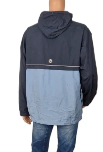 Яке Sergio Tacchini