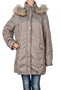 Яке Barbara Lebek