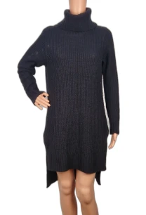 Рокля Ginatricot