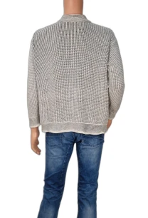 Жилетка No brand