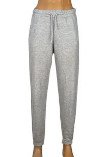 Анцуг Stradivarius